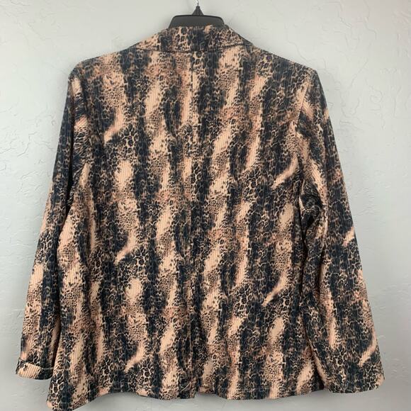 Savanna Jane Blazer Women's Size 1X Beige Black Animal Print Coat Jacket NWT - Picture 2 of 7
